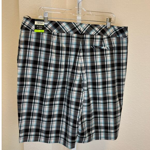 Izod Womens Black White Plaid Cool FX Performance Golf Bermuda Shorts 16 NWT - Picture 2 of 4